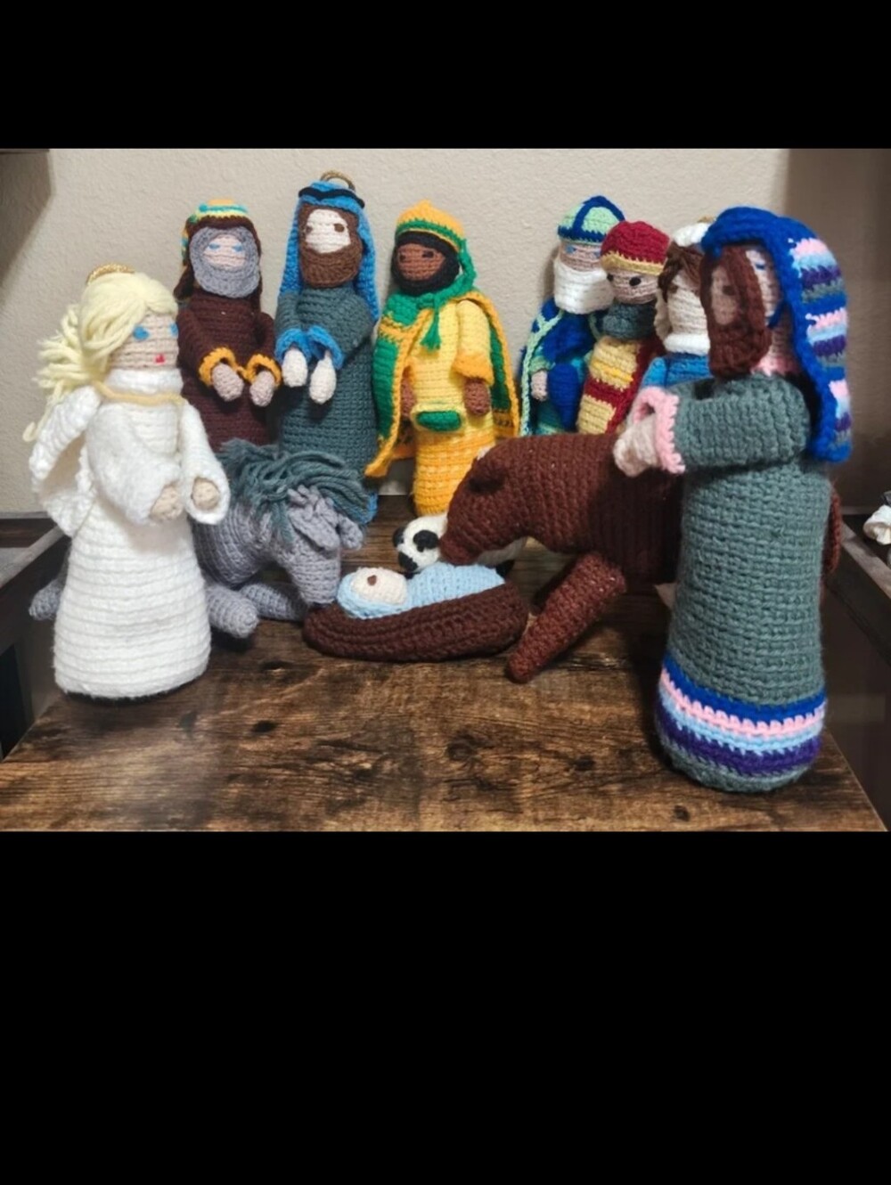 Handmade Crochet Nativity Set 12-Piece Amigurumi Christmas Decor.